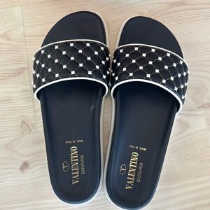 Valentino Garavani Rockstud sandal